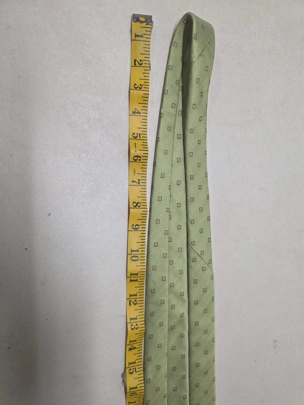 Arturo Calle Men's Green Geometric Necktie Italian Fabric New With Tags